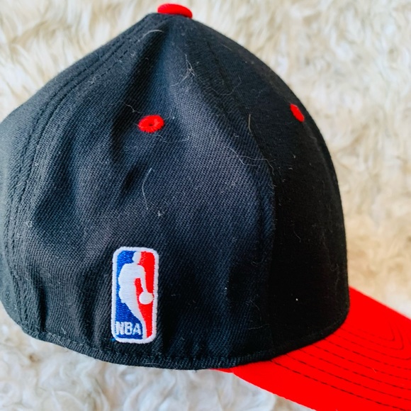 Adidas Chicago Bulls Fitted Hat - Picture 3 of 5